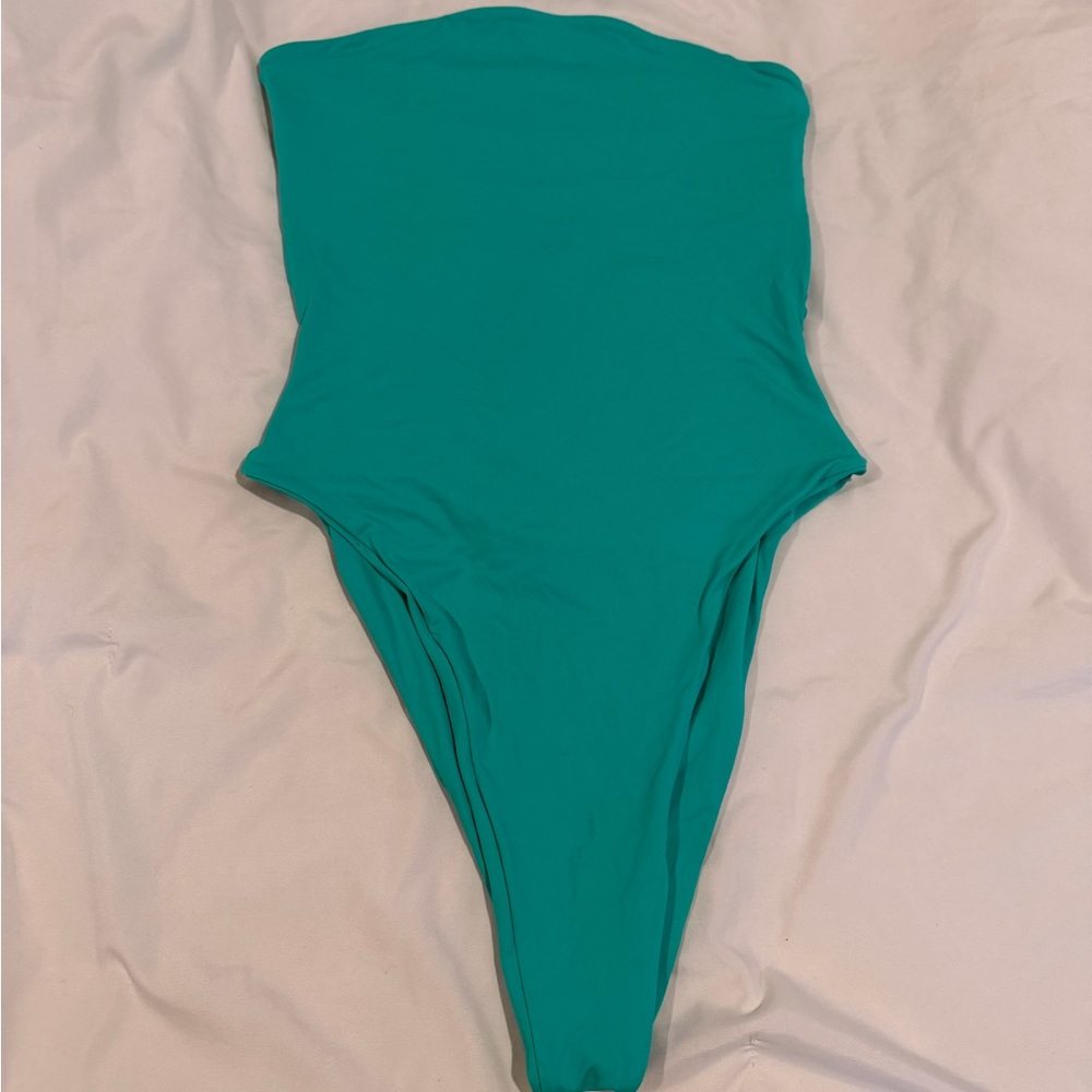 Stone Fox Swim Paola One Piece - Isle - Picture 2 of 3